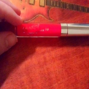 Colourpop ultra glossy lip